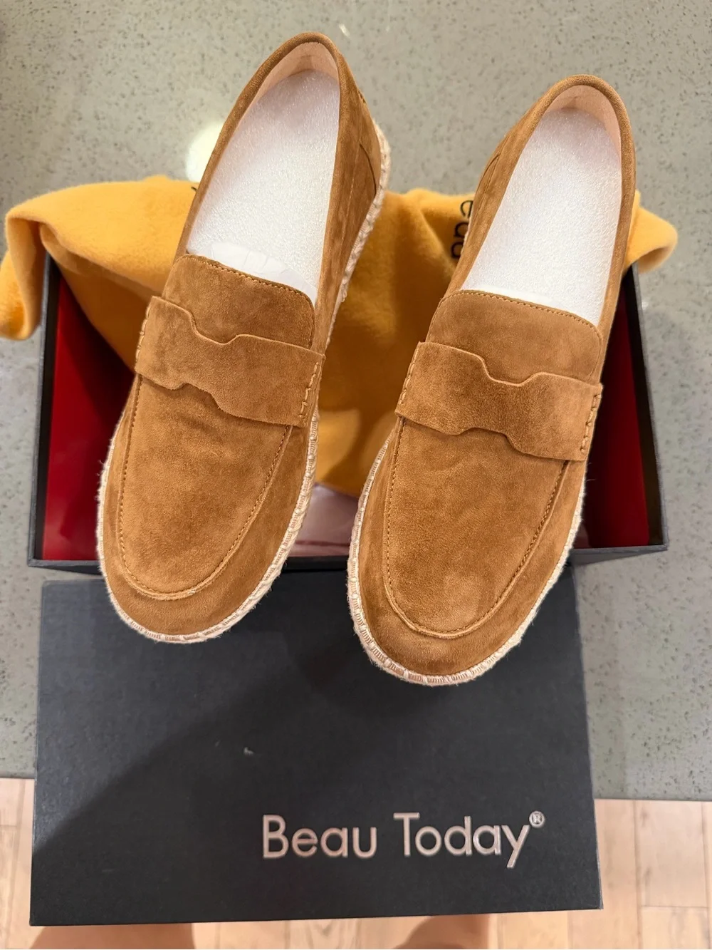 Women’s Suede Penny Loafers - Tan